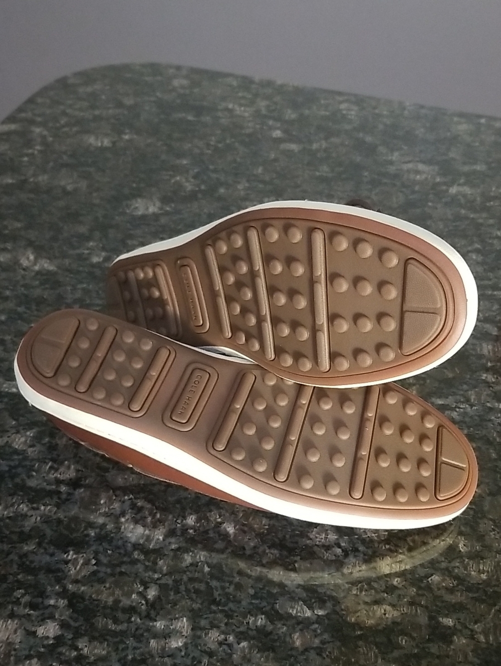 Cole Hahn Brown Leather Loafers - Picture 12 of 15